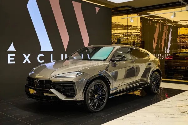 Lamborghini Urus — polovni automobil