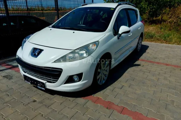 Peugeot 207 — polovni automobil