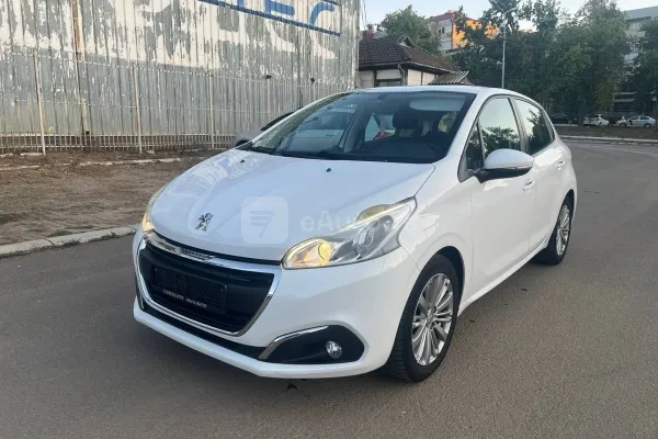 Peugeot 208 — polovni automobil