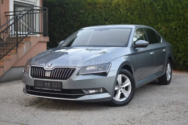 Škoda Superb — polovni automobil
