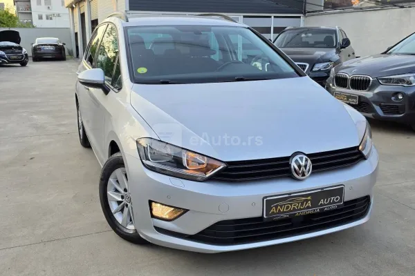 Volkswagen Golf Sportsvan — polovni automobil