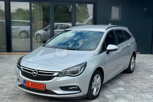 Opel Astra K — polovni automobil