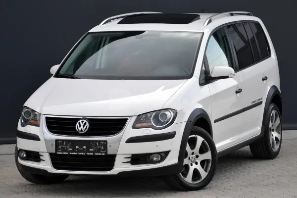 Volkswagen Touran — polovni automobil