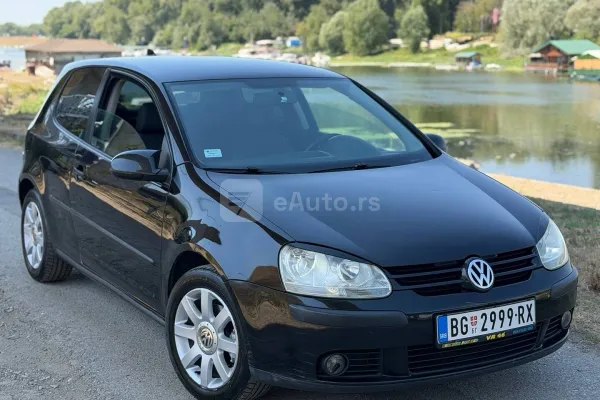 Volkswagen Golf 5 — polovni automobil