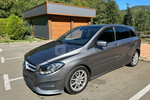 Mercedes Benz B 200 — polovni automobil