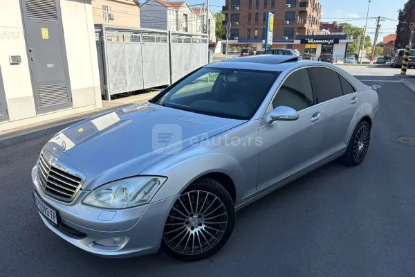 Mercedes Benz S 320 — polovni automobil