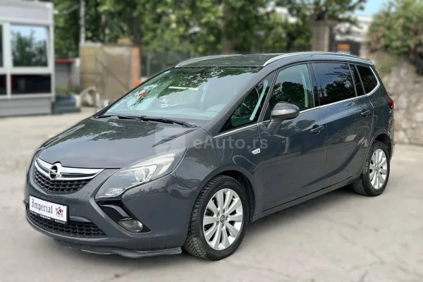 Opel Zafira — polovni automobil