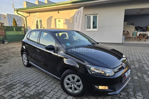 Volkswagen Polo — polovni automobil