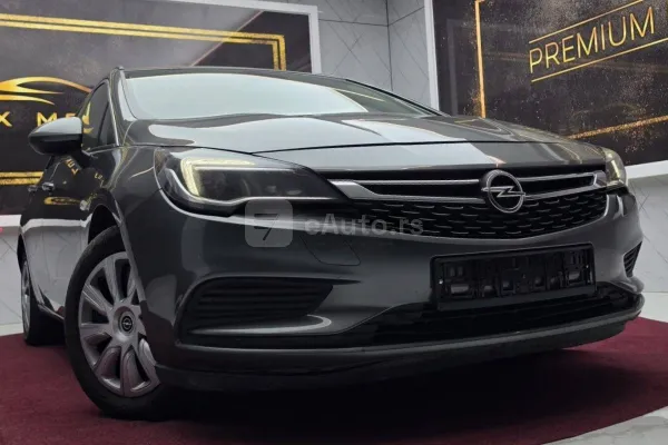 Opel Astra K — polovni automobil