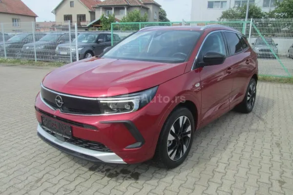 Opel Grandland X — polovni automobil