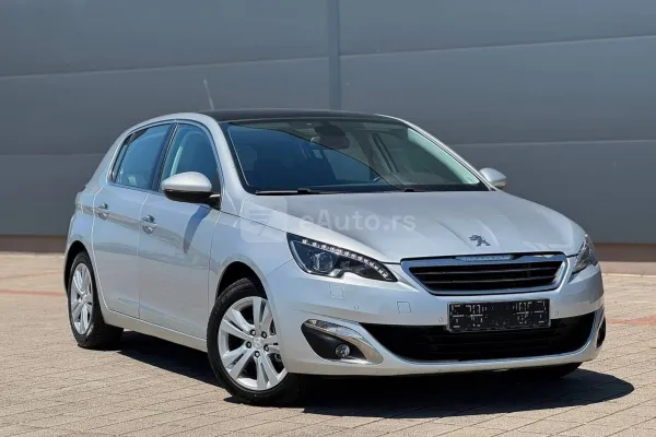 Peugeot 308 — polovni automobil