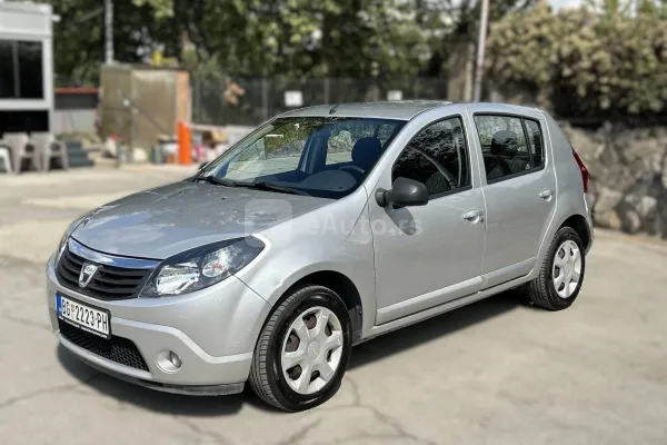 Dacia Sandero — polovni automobil