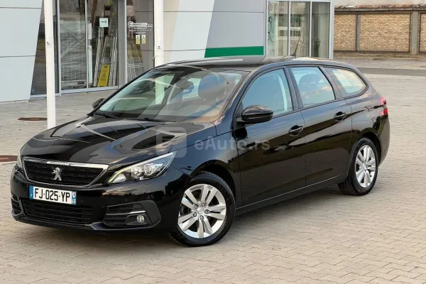 Peugeot 308 — polovni automobil