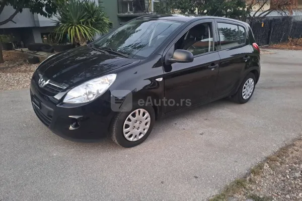 Hyundai i20 — polovni automobil