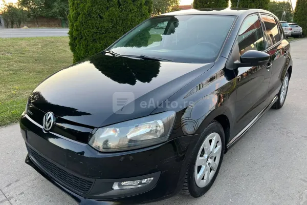 Volkswagen Polo — polovni automobil