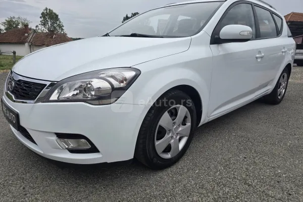 Kia cee`d sw — polovni automobil