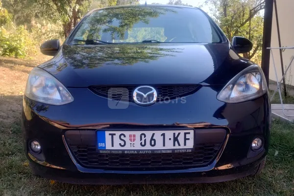 Mazda 2 — polovni automobil