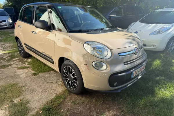 Fiat 500L — polovni automobil
