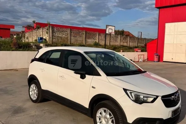 Opel Crossland X — polovni automobil