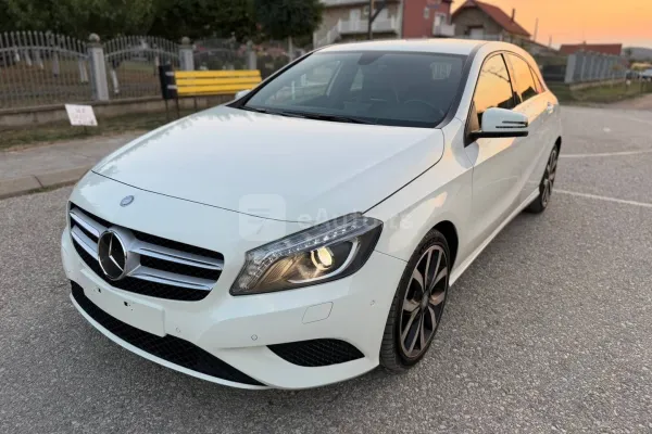 Mercedes Benz A 200 — polovni automobil