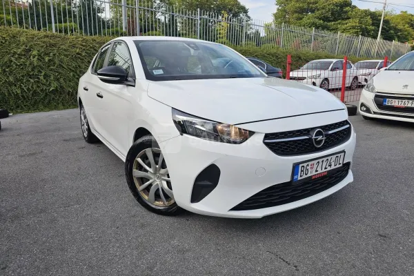Opel Corsa F — polovni automobil