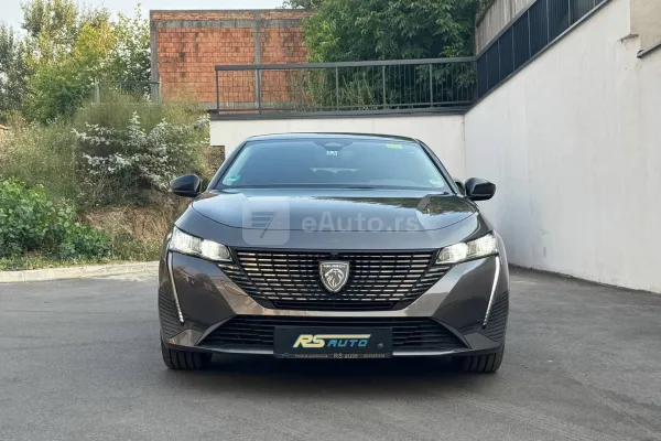 Peugeot 308 — polovni automobil