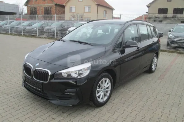 BMW 216 — polovni automobil
