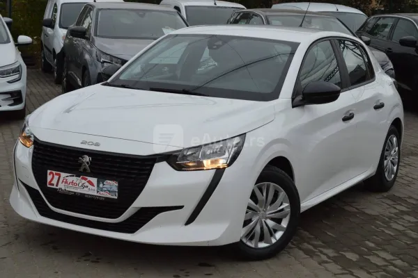 Peugeot 208 — polovni automobil