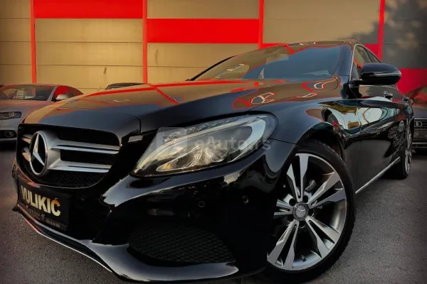 Mercedes Benz C 200 — polovni automobil