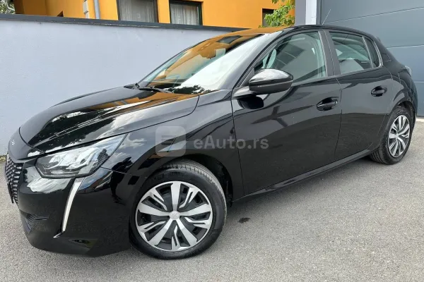 Peugeot 208 — polovni automobil