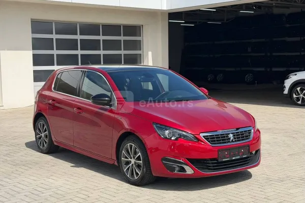 Peugeot 308 — polovni automobil