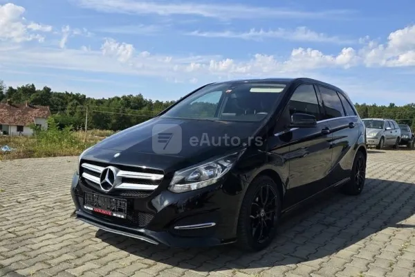 Mercedes Benz B 180 — polovni automobil