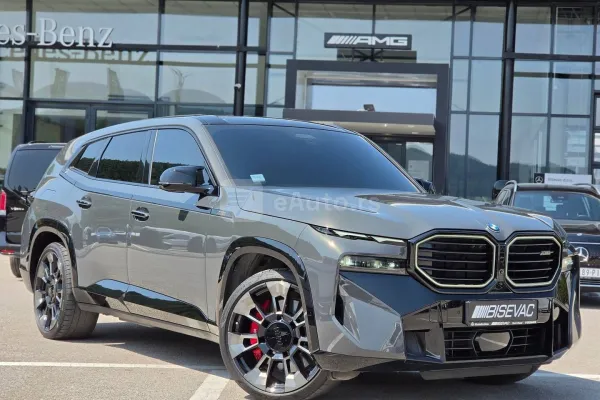 BMW XM — polovni automobil