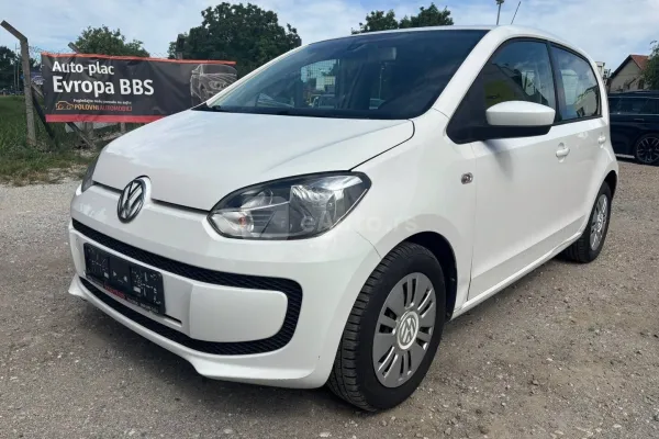 Volkswagen up! — polovni automobil