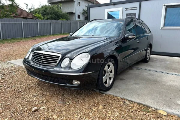 Mercedes Benz E 220 — polovni automobil