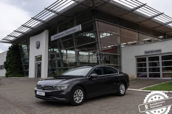 Volkswagen Passat B8 — polovni automobil