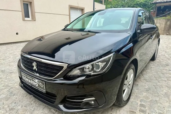 Peugeot 308 — polovni automobil