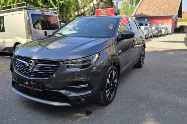 Opel Grandland X — polovni automobil