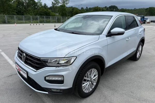 Volkswagen T-Roc — polovni automobil