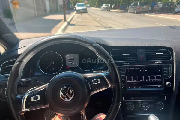 Volkswagen Golf 7 — polovni automobil