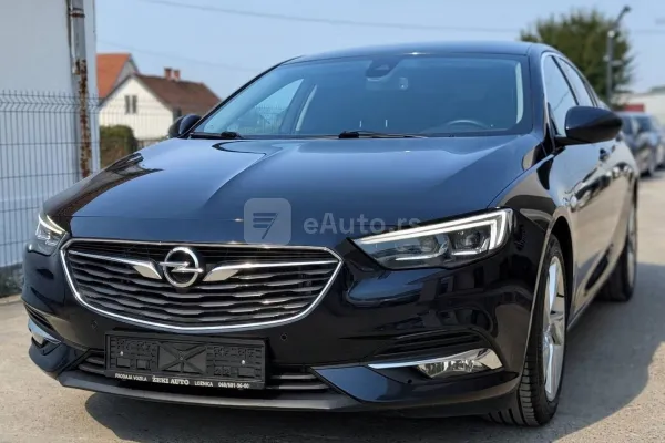 Opel Insignia — polovni automobil