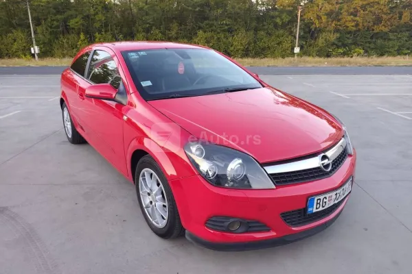 Opel Astra H — polovni automobil