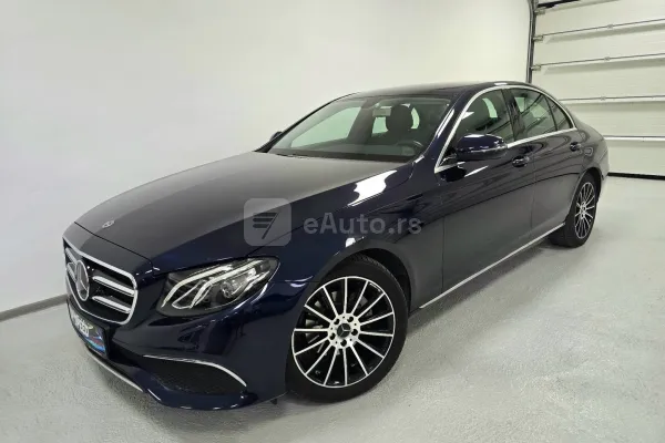Mercedes Benz E 200 — polovni automobil