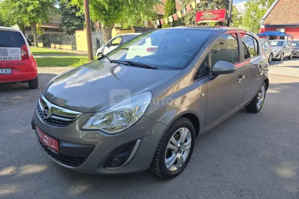 Opel Corsa D — polovni automobil