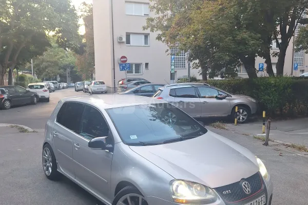 Volkswagen Golf 5 — polovni automobil
