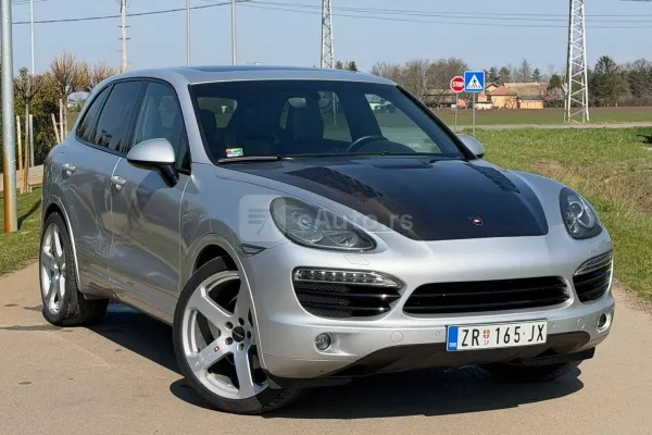 Porsche Cayenne — polovni automobil