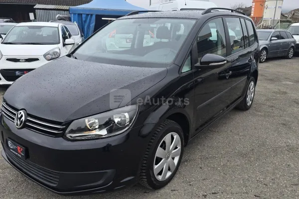 Volkswagen Touran — polovni automobil