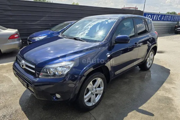 Toyota RAV 4 — polovni automobil