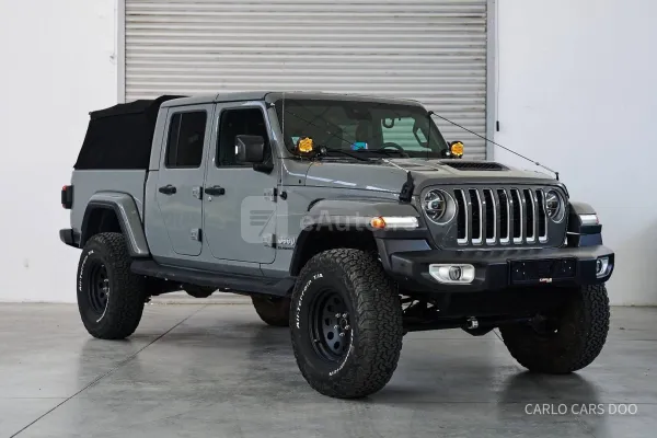 Jeep Wrangler — polovni automobil
