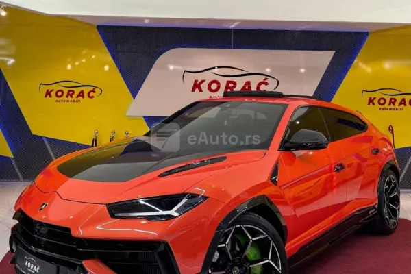 Lamborghini Urus — polovni automobil
